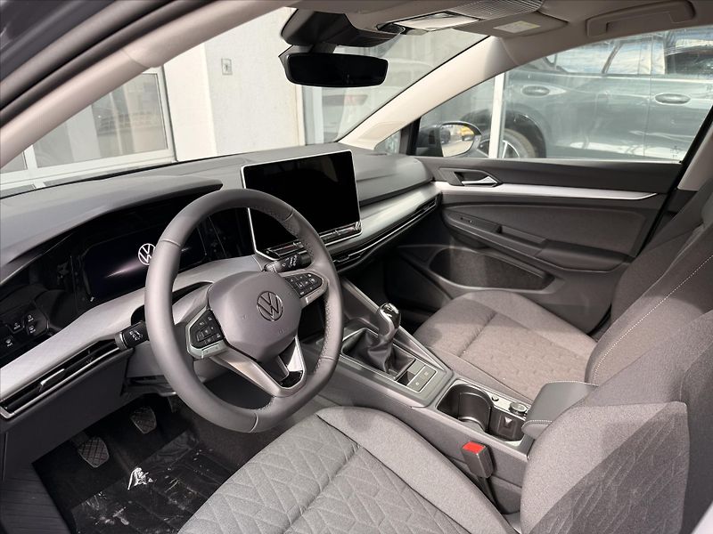 Volkswagen Golf (2025) 1,5 TSI 85kW 6G  People - fotka 14 z 20