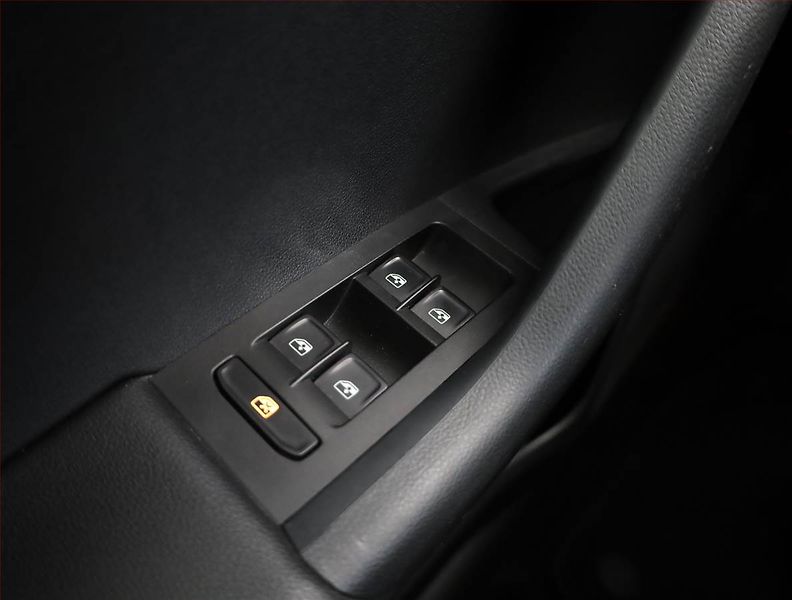 Škoda Octavia (2018) RS 2.0 TDI, Navi, Tempomat - fotka 17 z 20