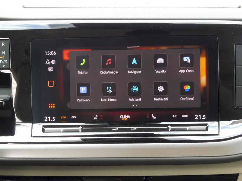Volkswagen Multivan (2025) Long Life 2,0 TSI 150kW DSG - fotka 11 z 29