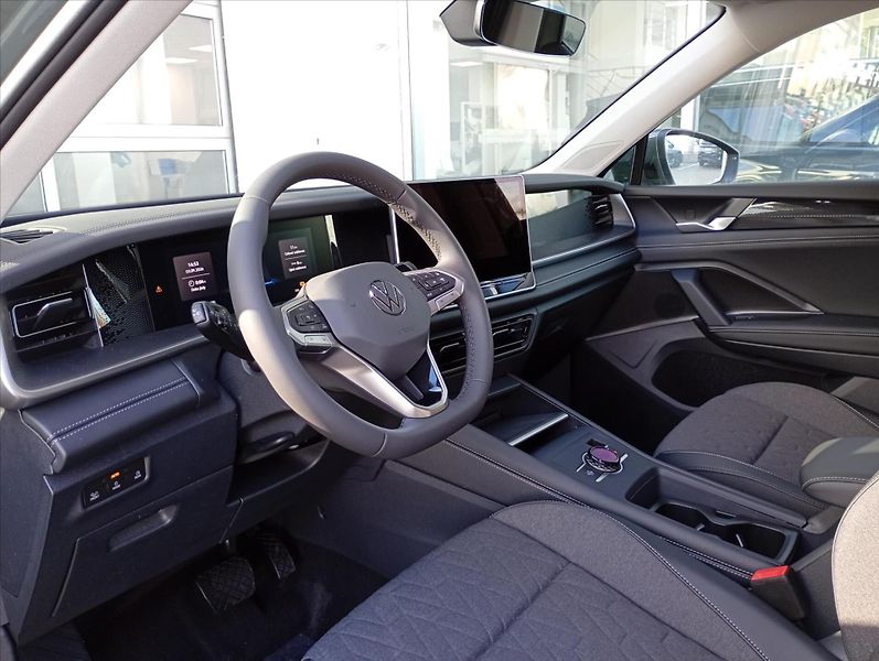 Volkswagen Tayron (2026) 2,0 TDI 110kW 7DSG  People - fotka 15 z 17