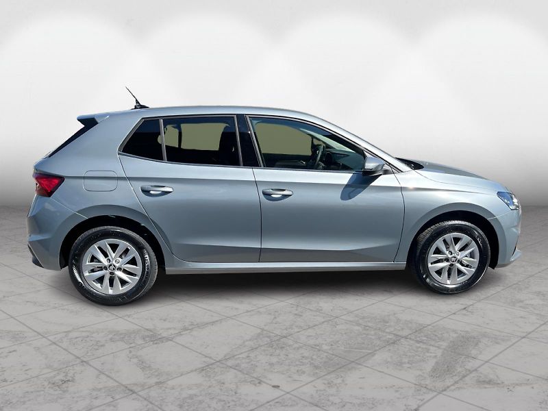 Škoda Fabia 1.0TSI 85kW TOP SELECTION - fotka 8 z 20