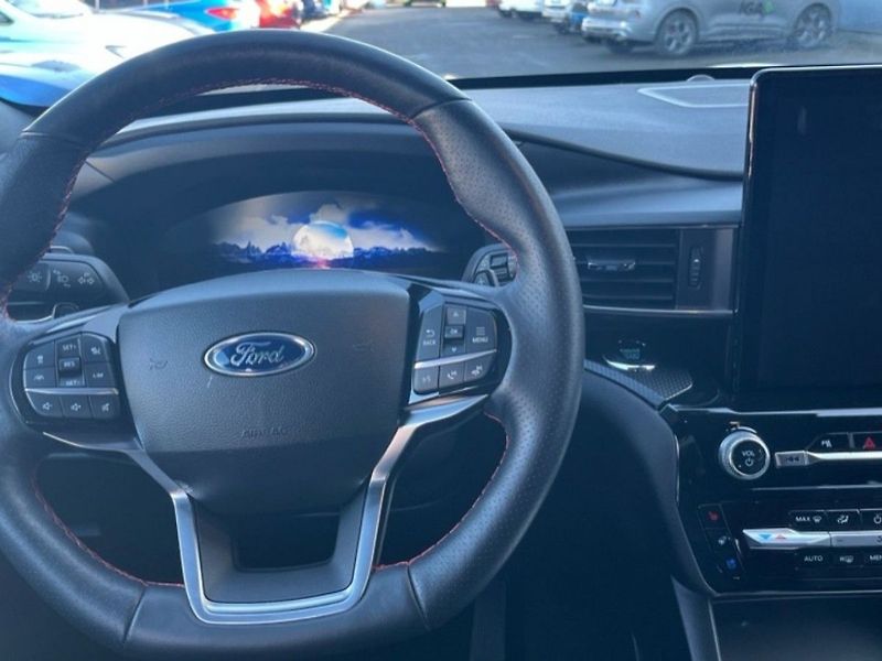 Ford Explorer 3.0iPHEV,ST-LINE, DPH,CZ - fotka 9 z 14