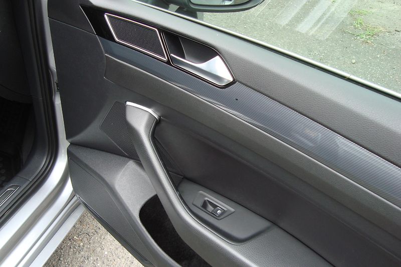 Volkswagen Arteon (2017) 2.0TDi,4-Motion,R-Line,176kW - fotka 51 z 84