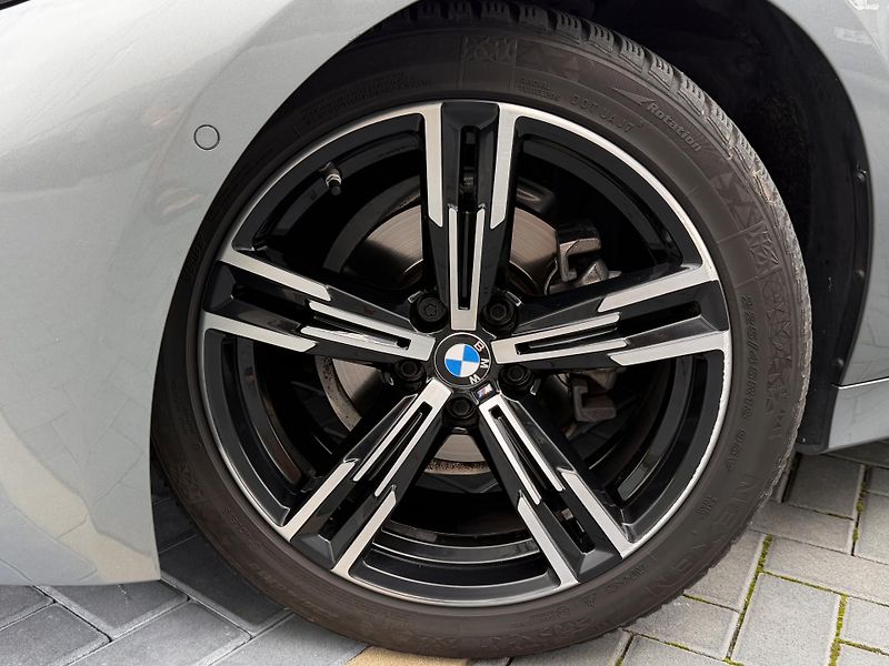 BMW Řada 3 (2024) 318d 110 kW/M-Sport/DPH - fotka 11 z 28
