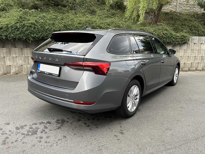 Škoda Octavia combi 2.0TDi 85kW SERVIS ŠKODA - fotka 4 z 15