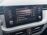 Škoda Kamiq Ambition 1,0 TSI 70 kW 5° MP - náhled 16