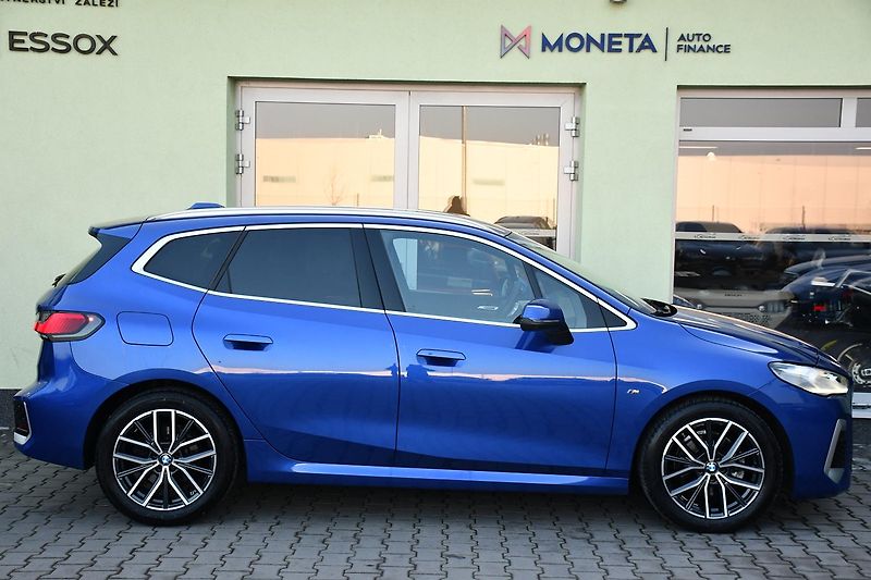 BMW Řada 2 218d M-SPORT TAŽNÉ 1M 3LZÁRUKA - fotka 12 z 45