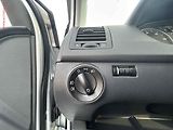 Volkswagen Polo (2002) 1.4 MPi, El. okna - náhled 13
