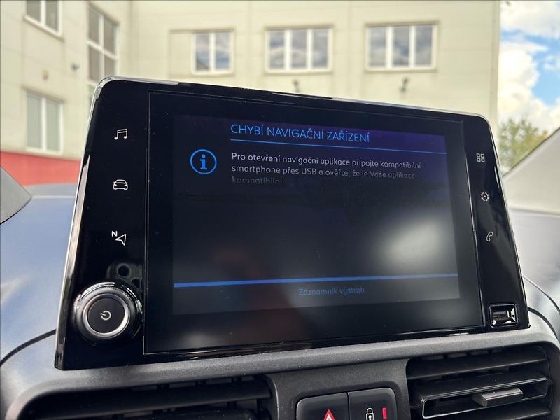 Peugeot Rifter 1,5 Bluehdi 75kW Allure - fotka 32 z 39