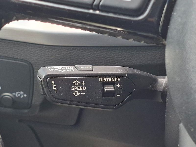 Audi Q2 (2016) 2.0TDI 140kW 7A QUATTRO S-LINE - fotka 22 z 47