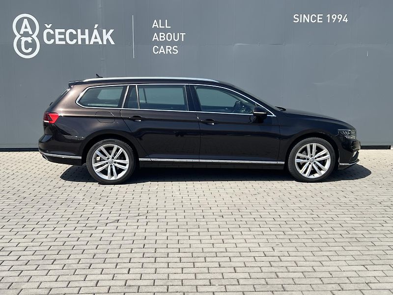 Volkswagen Passat (2020) 2.0TDi*140kW*DSG*ACC - fotka 4 z 32