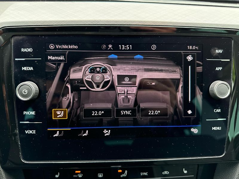 Volkswagen Passat 2.0TDI 110kW DSG BUSINESS PREM - fotka 13 z 19