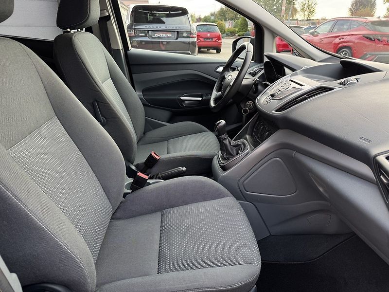Ford Grand C-MAX (2011) 1.6i Ti-VCT Klima Winter Paket - fotka 15 z 49