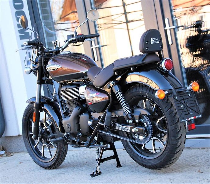 Royal Enfield Meteor 350 (2026) 350 Meteor BROWN - fotka 6 z 25