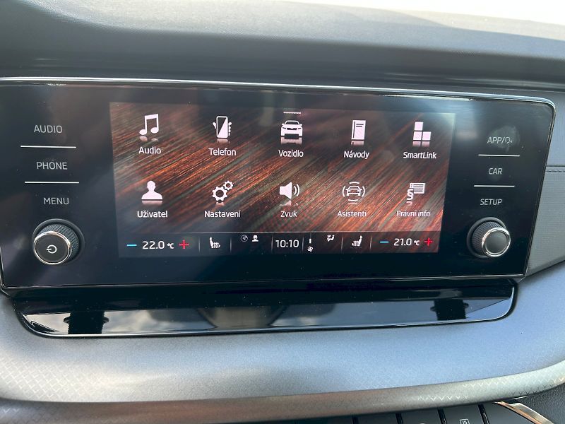 Škoda Octavia (2023) COMBI AMBITION 2.0TDI 110kW 6° - fotka 19 z 26