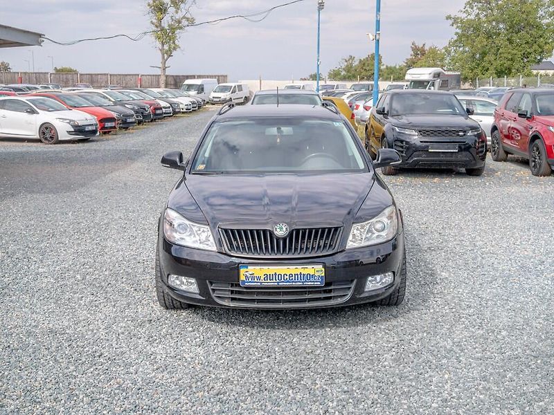 Škoda Octavia (2011) 1.2T 77KW – VÝBAVA - fotka 2 z 41