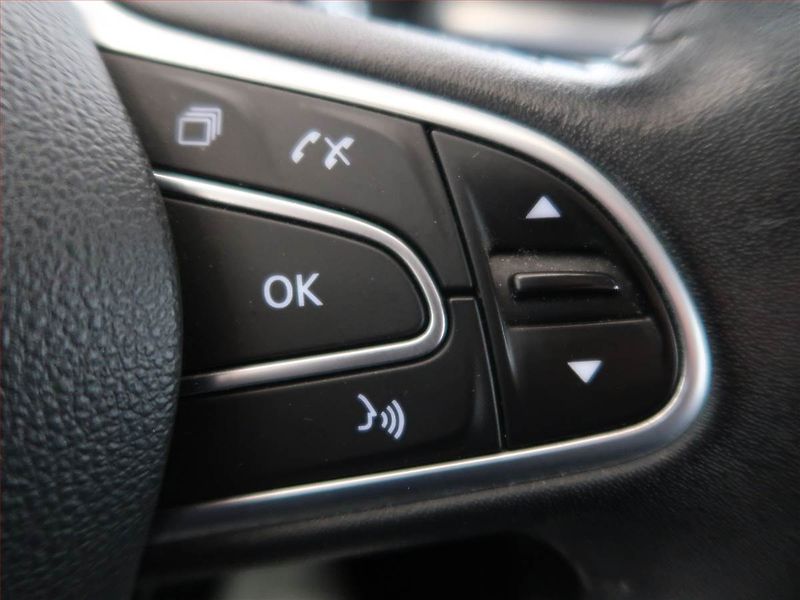 Renault Kadjar (2016) 1.2 TCe, Navi, Park. senzory - fotka 11 z 11