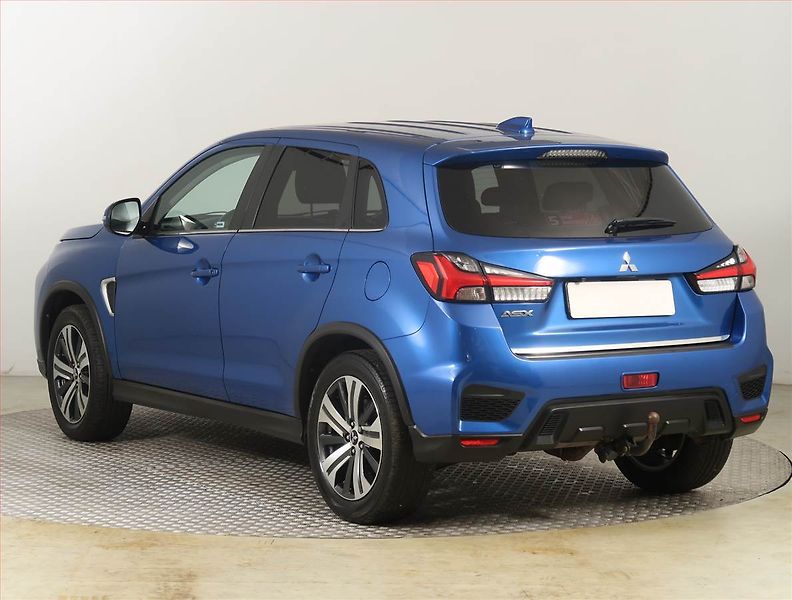 Mitsubishi ASX (2020) 2.0 MIVEC, ČR,1.maj - fotka 4 z 18