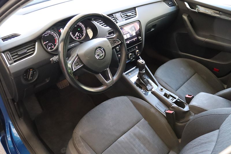 Škoda Octavia 2.0TDI DSG 110kW ČR DPH - fotka 21 z 50