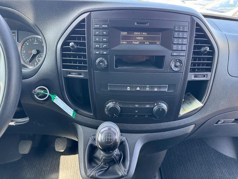 Mercedes-Benz Vito (2020) KAWA 116CDI L 120kW VÝHŘEV CZ  - fotka 10 z 11