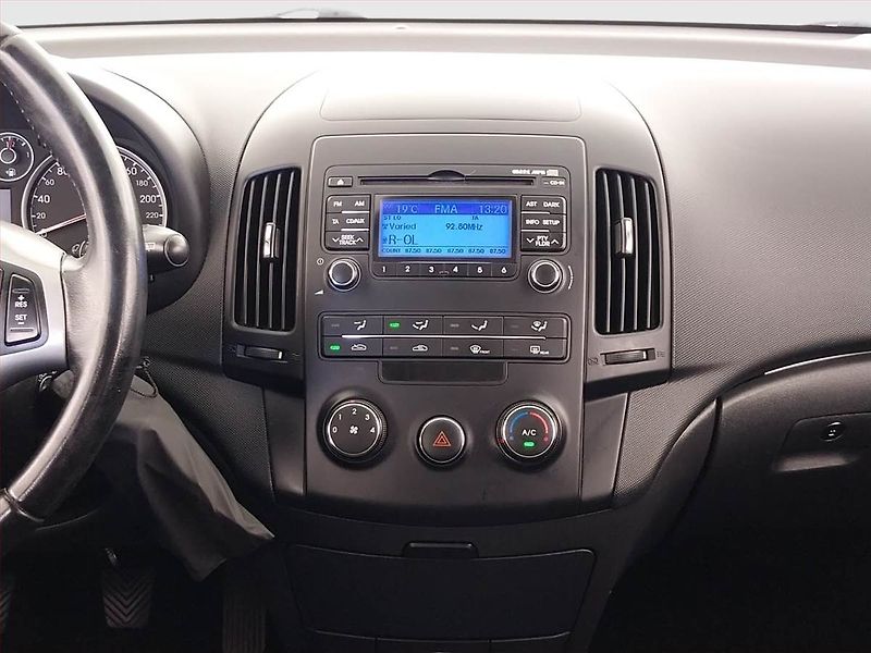 Hyundai i30 (2012) 1.6 CVVT, LPG, dobrý stav - fotka 12 z 17