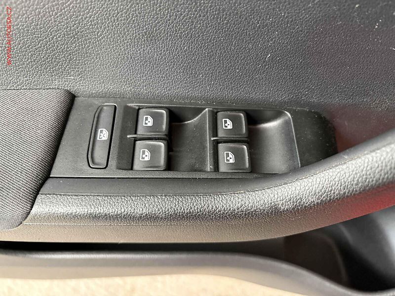 Škoda Fabia (2018) 1.0TSi, ČR, Navigace - fotka 12 z 16