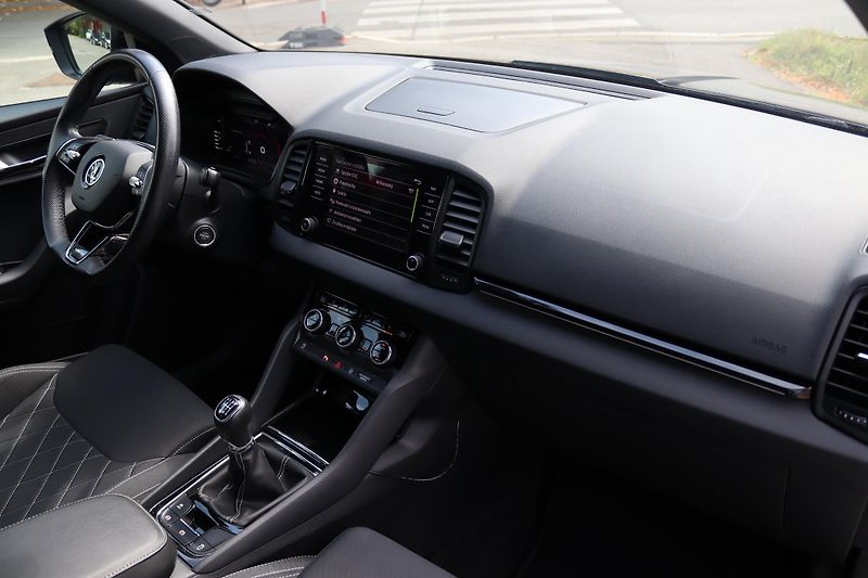 Škoda Karoq Škoda Karoq 1.5 TSI ACT Sport - fotka 45 z 50
