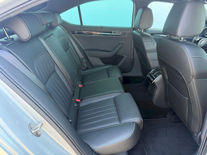 Škoda Superb (2024) 2.0TSI 206kW 4x4 L&K DSG - fotka 25 z 35