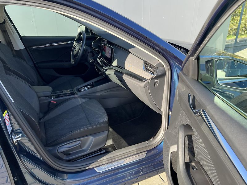 Škoda Octavia 1,5TSi 110kW STYLE DSG - fotka 30 z 37