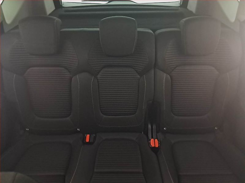 Renault Scénic (2021) 1.7 Blue dCi, Automat, Navi - fotka 10 z 19