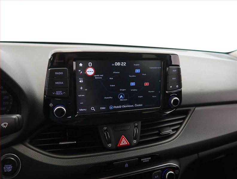 Hyundai i30 (2019) Style 1.6 CRDi, Automat - fotka 17 z 23