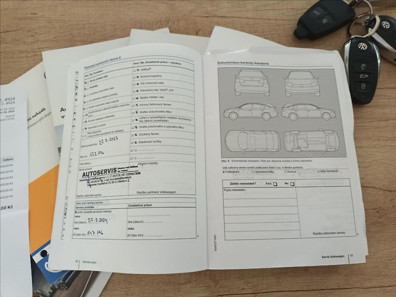 Volkswagen Touareg 3,0 TDI 193Kw,R-Line,ČR,TAŽNÉ, - fotka 45 z 50