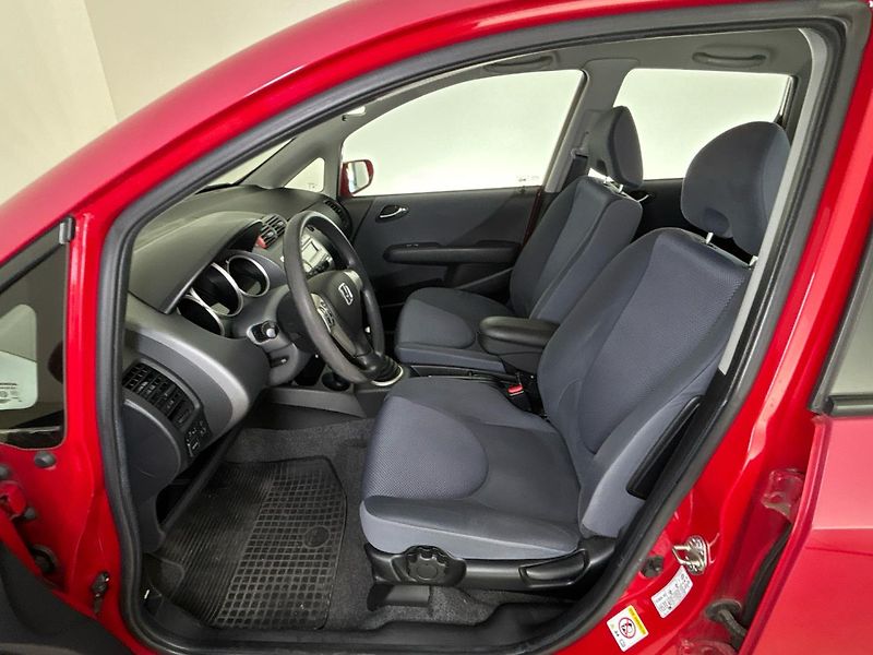 Honda Jazz Hatchback - fotka 7 z 26
