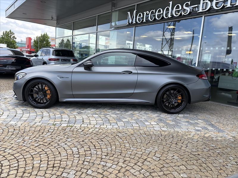 Mercedes-Benz Třídy C AMG C 63 S coupe - fotka 2 z 27
