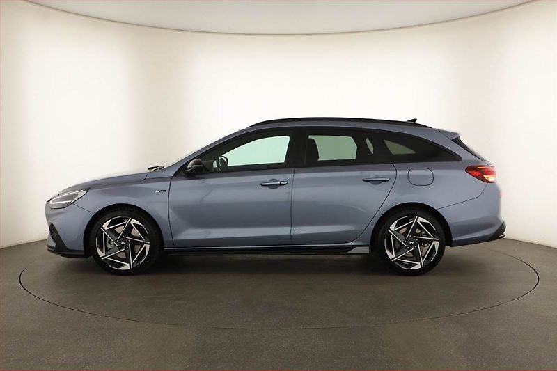 Hyundai i30 (2026) 1.5 T-GDI MHEV 48V, N-LINE - fotka 3 z 14