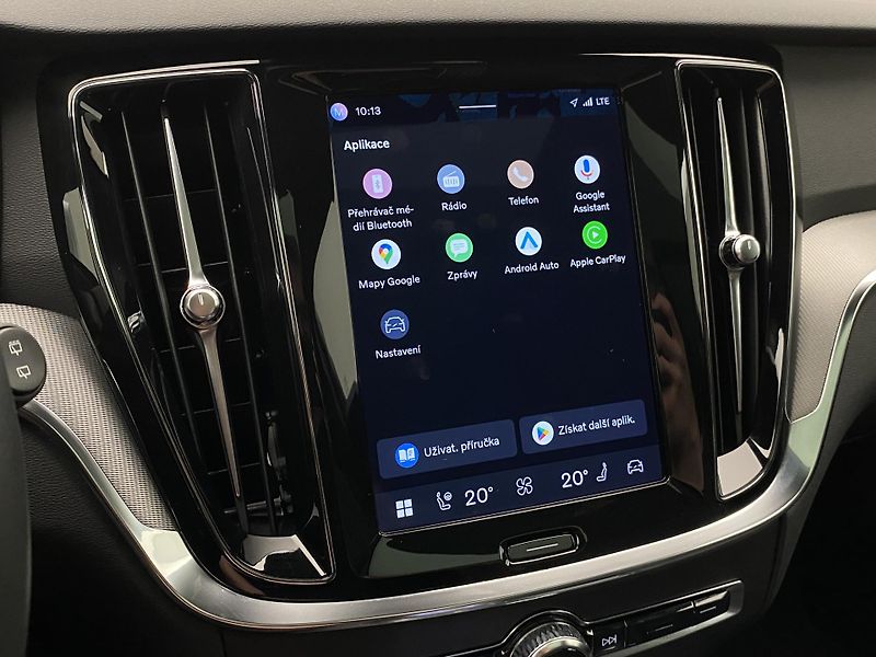 Volvo V60 T6 AWD RECHARGE REZERVACE - fotka 7 z 54