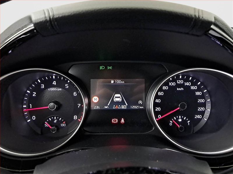 Kia XCeed (2024) 1.5 T-GDI - fotka 11 z 19