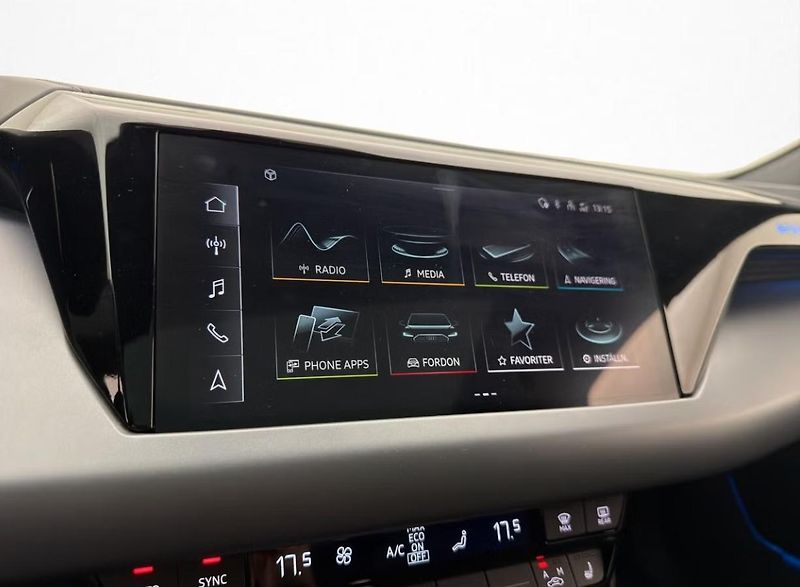 Audi e-tron GT Quattro HuD 360k Matrix Pano. - fotka 24 z 36