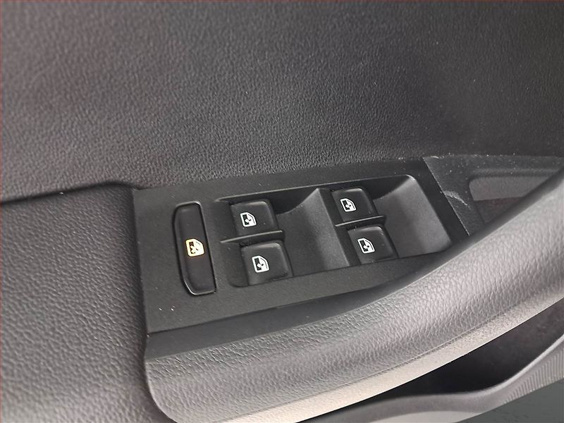 Škoda Octavia (2017) RS 230 2.0 TSI, Tempomat - fotka 18 z 22