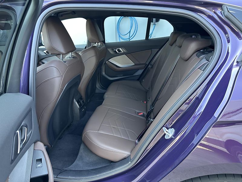 BMW Řada 1 120 M-Sport Paket PRO - fotka 8 z 26