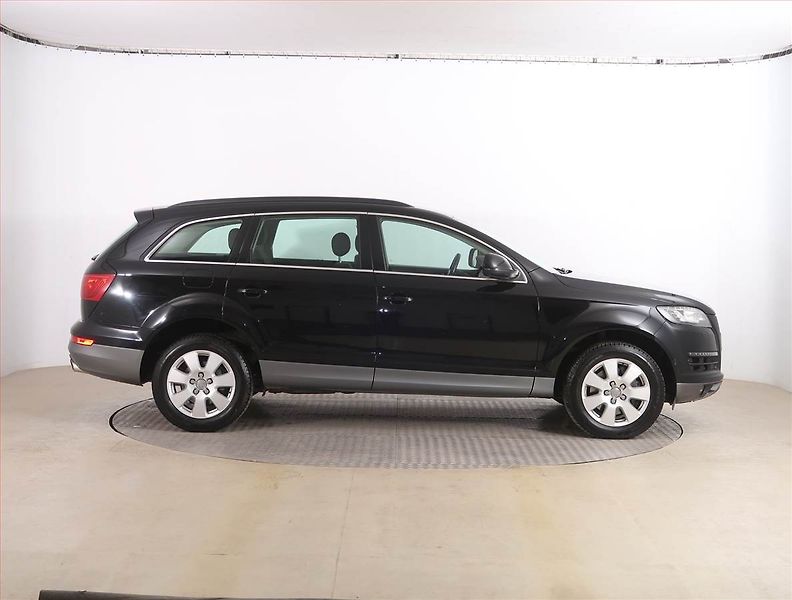 Audi Q7 (2015) 3.0 TDI, 4X4, Automat - fotka 6 z 20