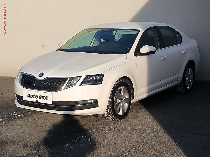 Škoda Octavia (2018) 1.6 TDi, ČR, LED, navi - fotka 3 z 22