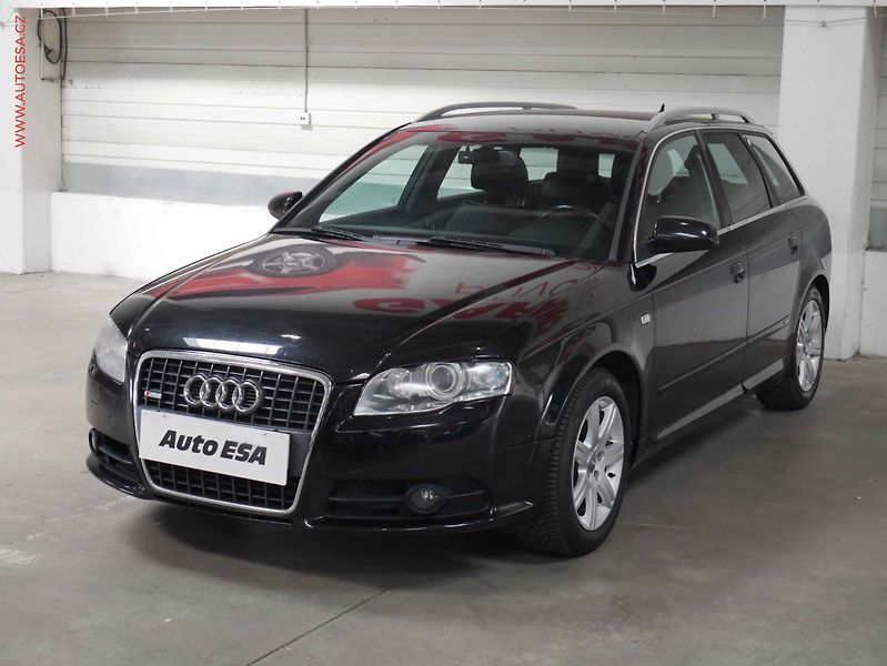 Audi A4 (2007) 2.0 TDI, AC, xenon - fotka 3 z 21
