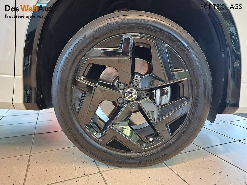 Volkswagen Tayron (2025) R-LINE,2.0 TDI,142kW,4x4,Záruk - fotka 34 z 35