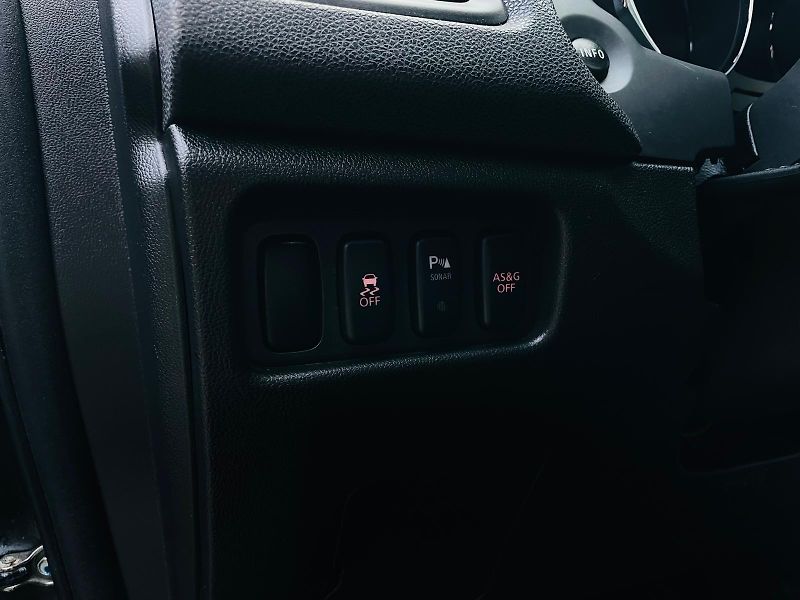 Peugeot 4008 1.8HDI 4x4 VÝHŘEV KAMERA TAŽNÉ - fotka 44 z 52