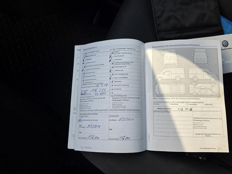 Volkswagen Multivan 2.0 TDI 7 Míst Special - fotka 20 z 22
