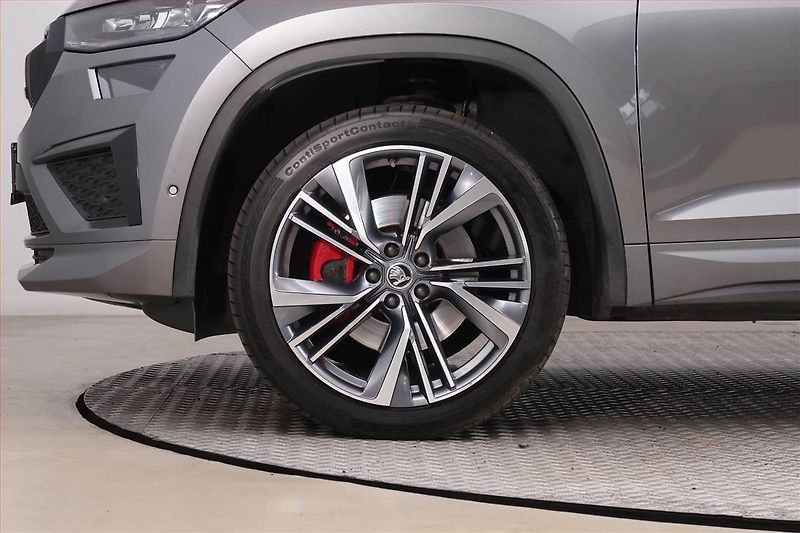 Škoda Kodiaq (2022) RS 2.0 TSI - fotka 15 z 23