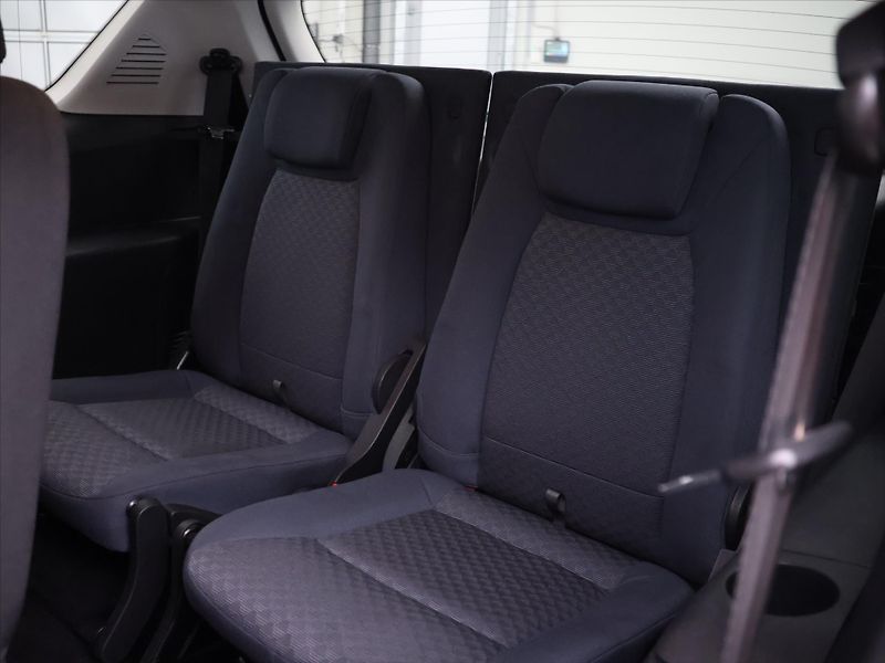 Ford S-MAX 2,0 TDCI 103kW Convers+ 7-Míst - fotka 15 z 32