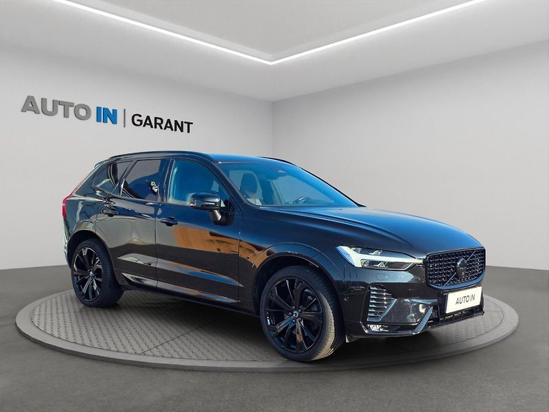 Volvo XC60 (2024) BE ULTIMATE, vzduch. pod., taž - fotka 8 z 27