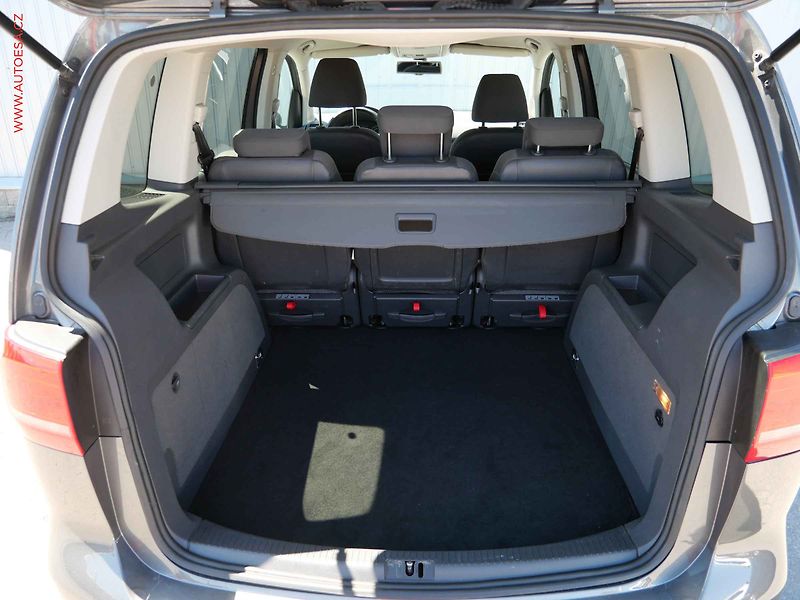 Volkswagen Touran (2010) 1.4 TSi, Comfort, DSG, bixen - fotka 7 z 22